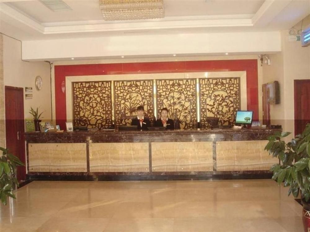 Greentree Inn- Linyi Bus Station Branch Exterior foto